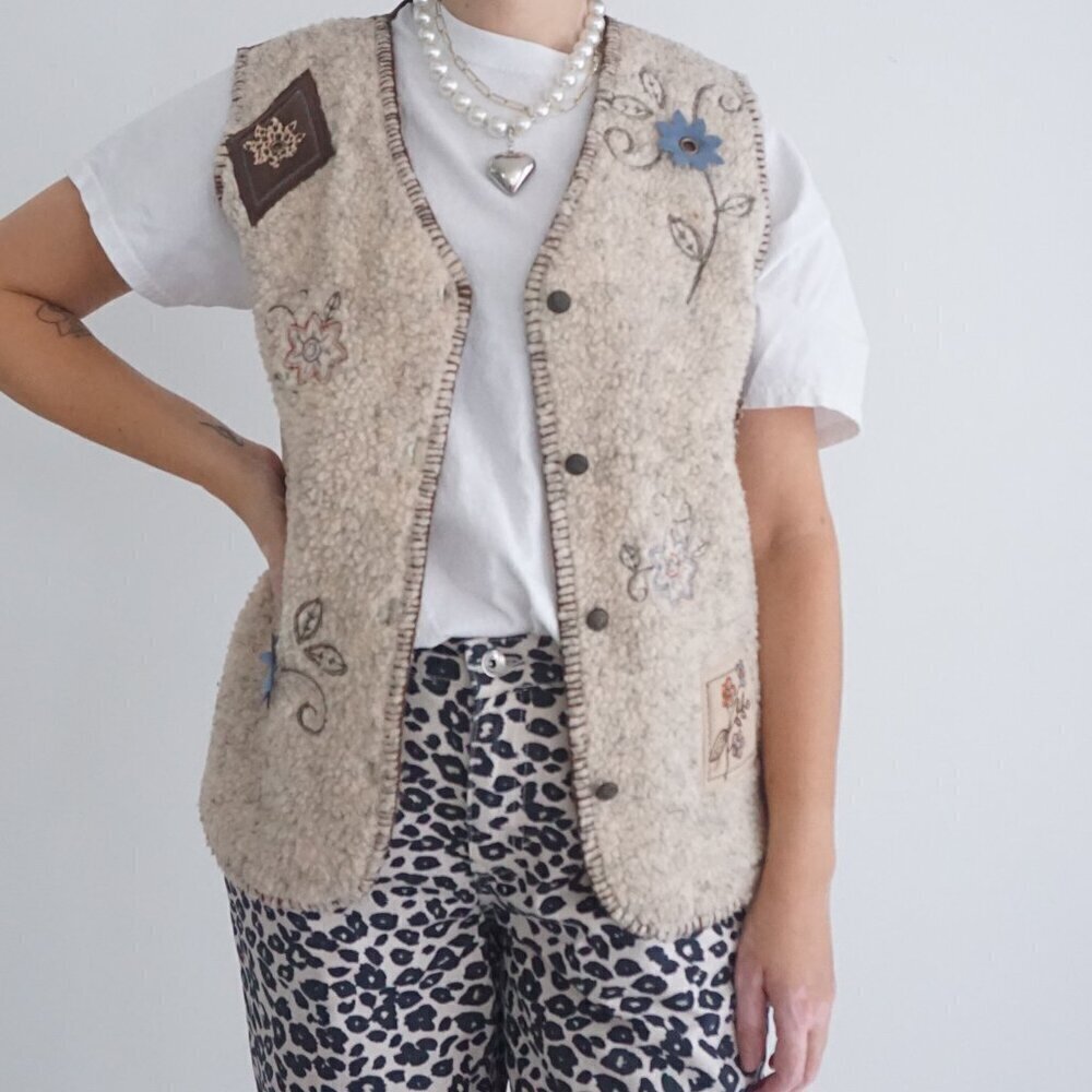 Vintage Alfred Dunner Cream Brown Floral Western Teddy Button Sweater Vest M